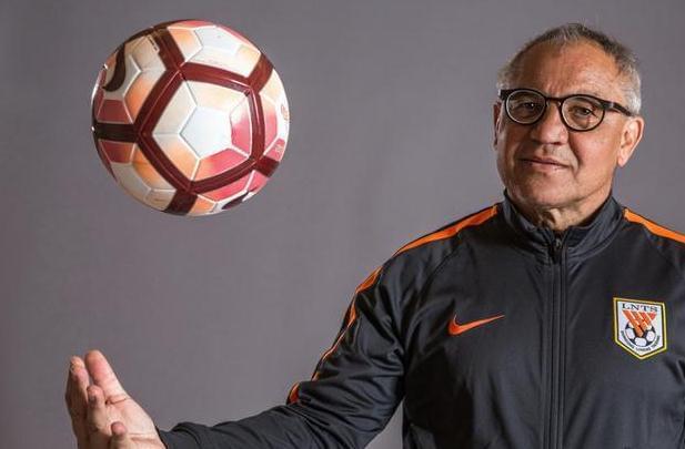 斯诺克夜战:燕山飞鹰队淘汰对手渝州犀牛队,临门一脚致胜保级形势悄然变化 斯诺克夜战:燕山飞鹰队淘汰对手渝州犀牛队,临门一脚致胜保级形势悄然变化